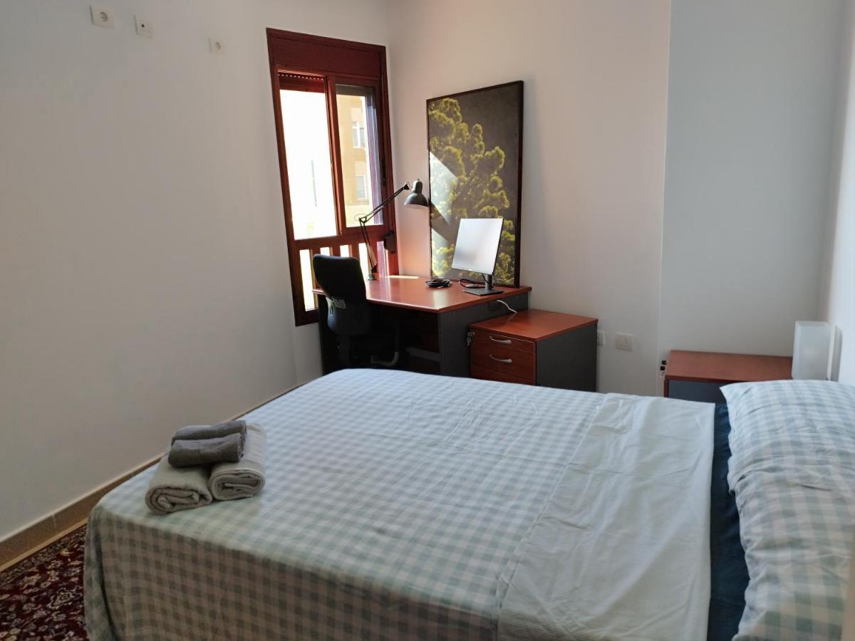 Bed and Breakfast Vivienda Vacacional Compartida Радазул Экстерьер фото